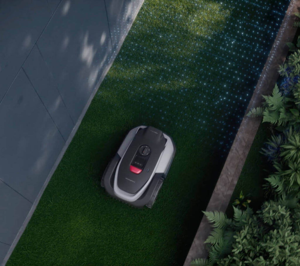 RockNeo Q105 driving through a 70 cm gap
