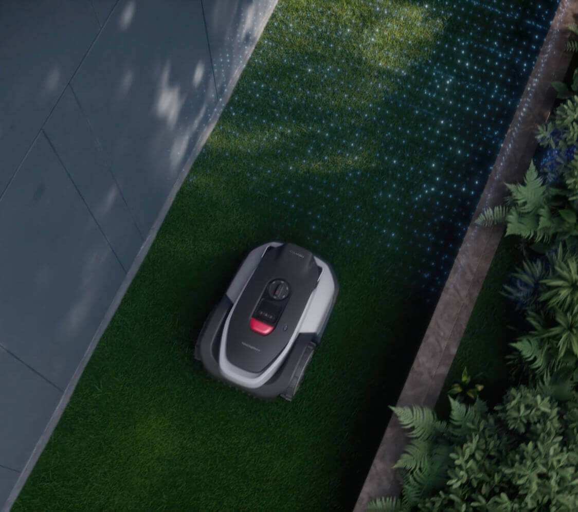 RockNeo Q105 driving through a 70 cm gap